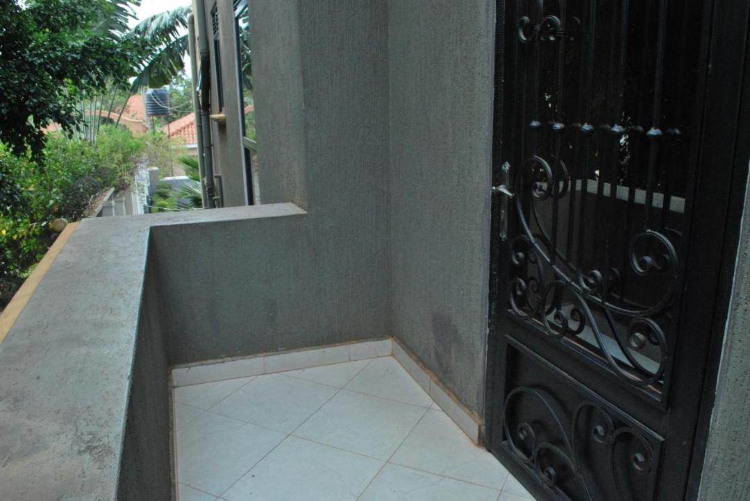 Jacuzzi City Home Kampala Luaran gambar