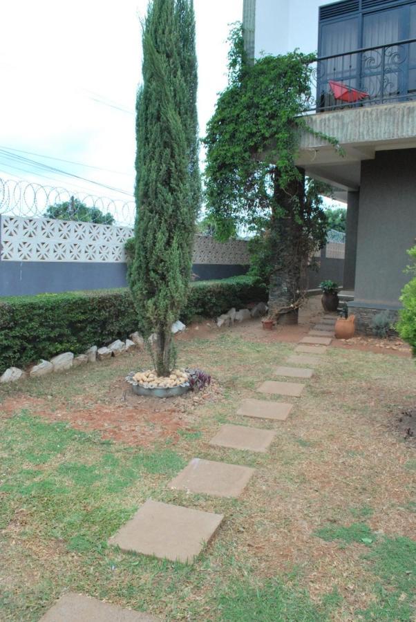 Jacuzzi City Home Kampala Luaran gambar