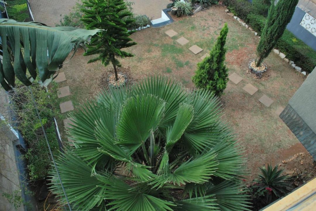 Jacuzzi City Home Kampala Luaran gambar