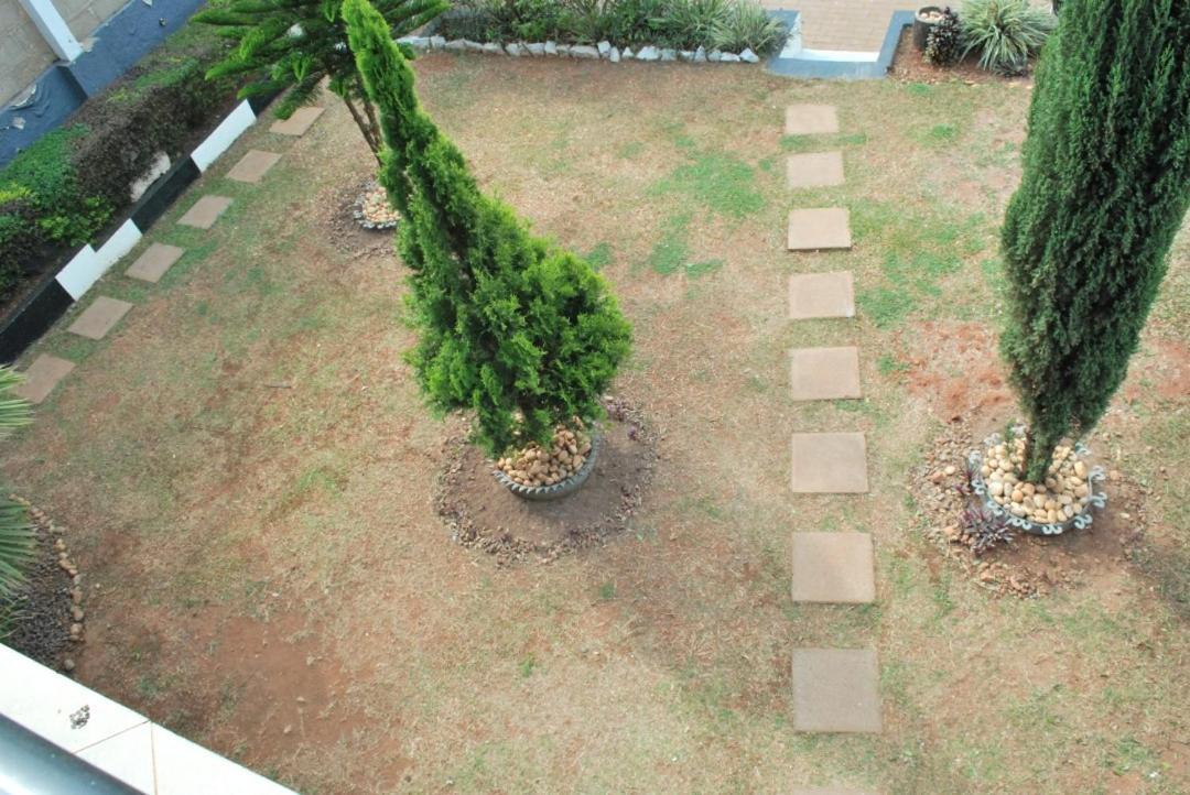 Jacuzzi City Home Kampala Luaran gambar